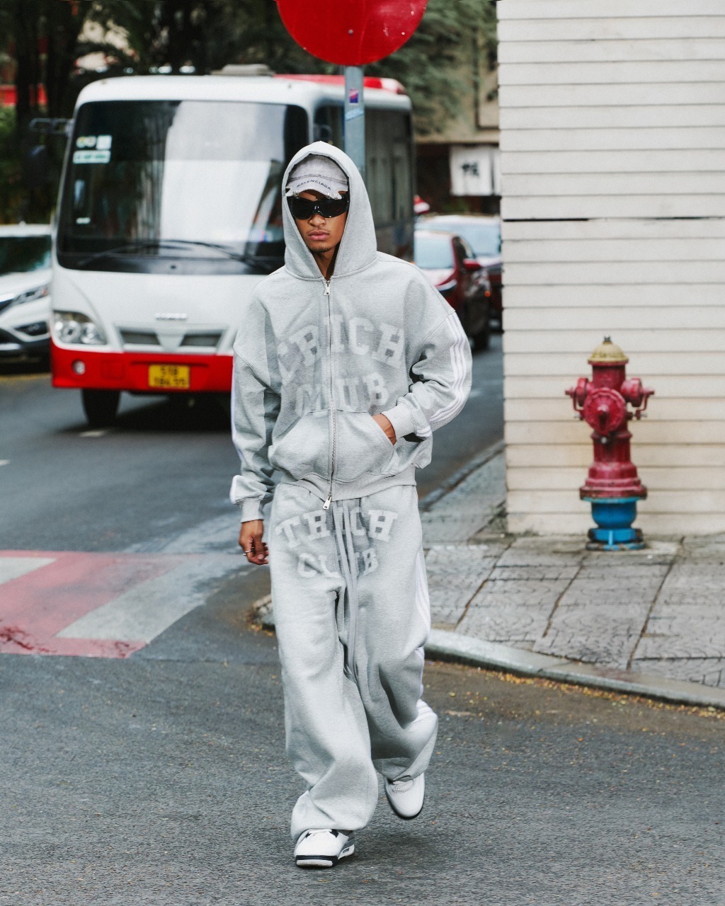 "MOOD-WEAR" BY TRICHCLUB