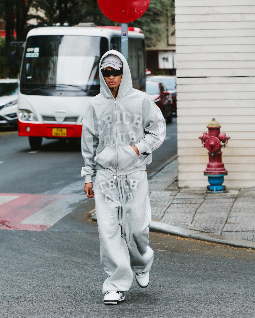 MOODWEAR